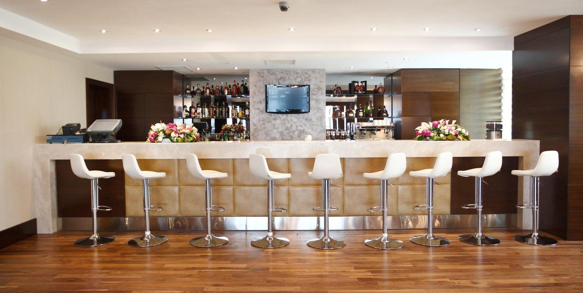 Qafqaz Baku City Hotel & Residences Bagian luar foto