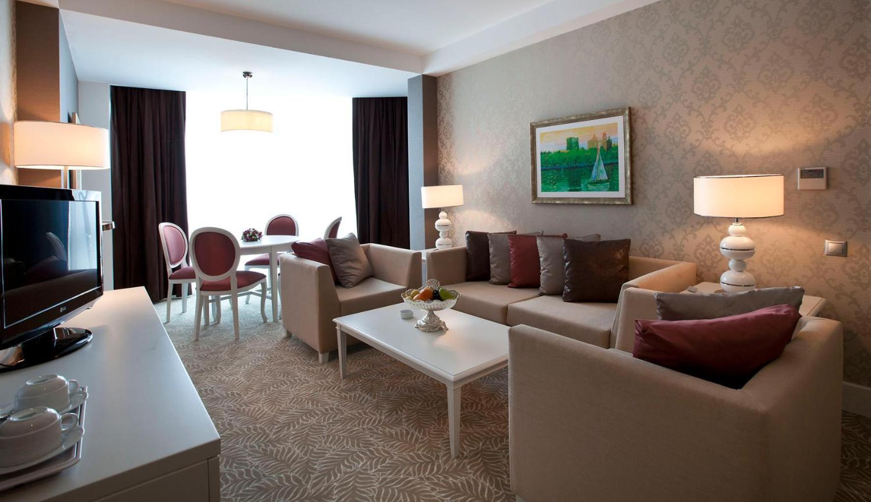Qafqaz Baku City Hotel & Residences Bagian luar foto