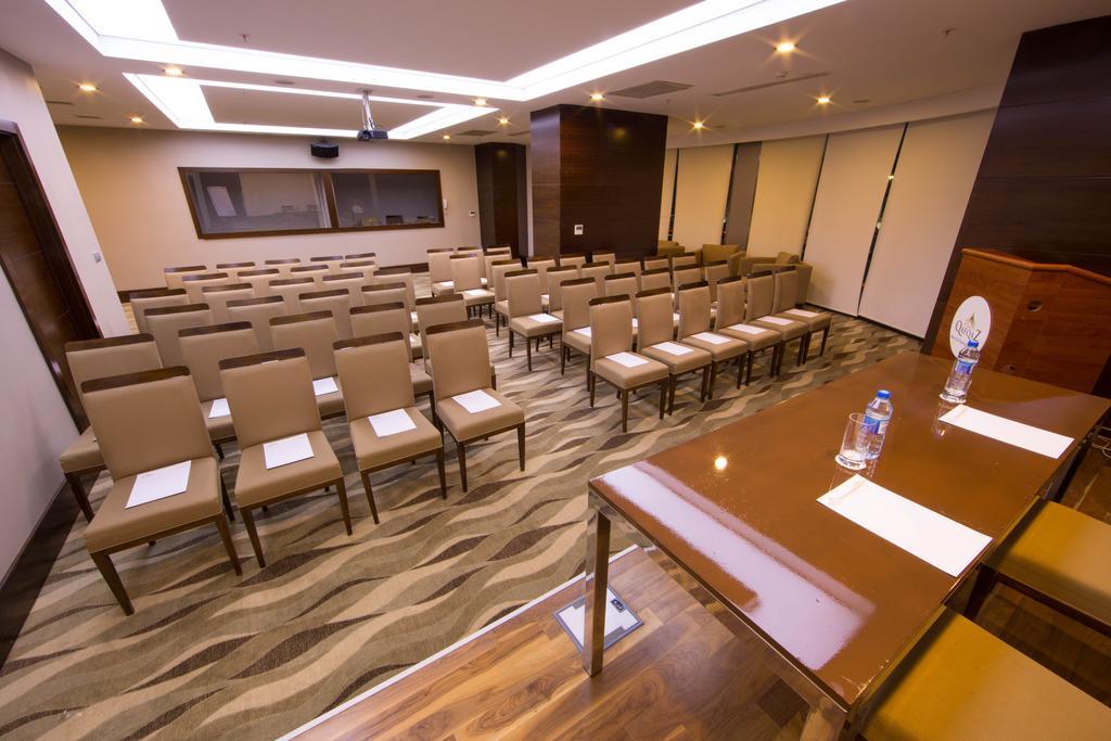 Qafqaz Baku City Hotel & Residences Bagian luar foto